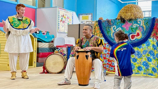 CAPOEIRA CRIANÇA: kids play for the whole família!